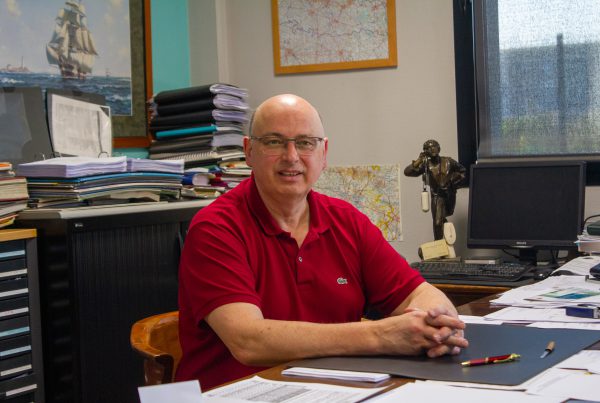 Histoire bruno meuclet distributions représentant des diffuseur et mag de presse membre SNDP